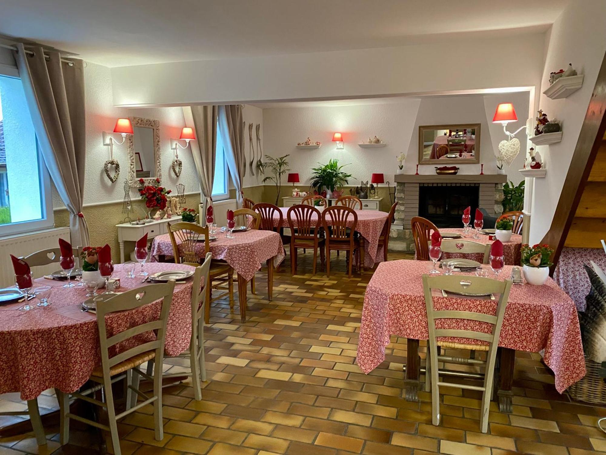Bed and Breakfast La Besace Sainte-Croix  Экстерьер фото